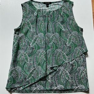 Women’s sleeveless top